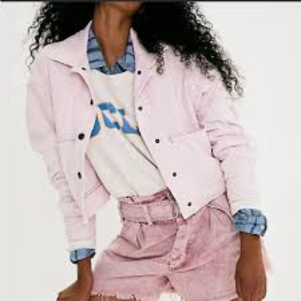 Light Pink Cropped Women's Jacket - Casual Lightweight Coat